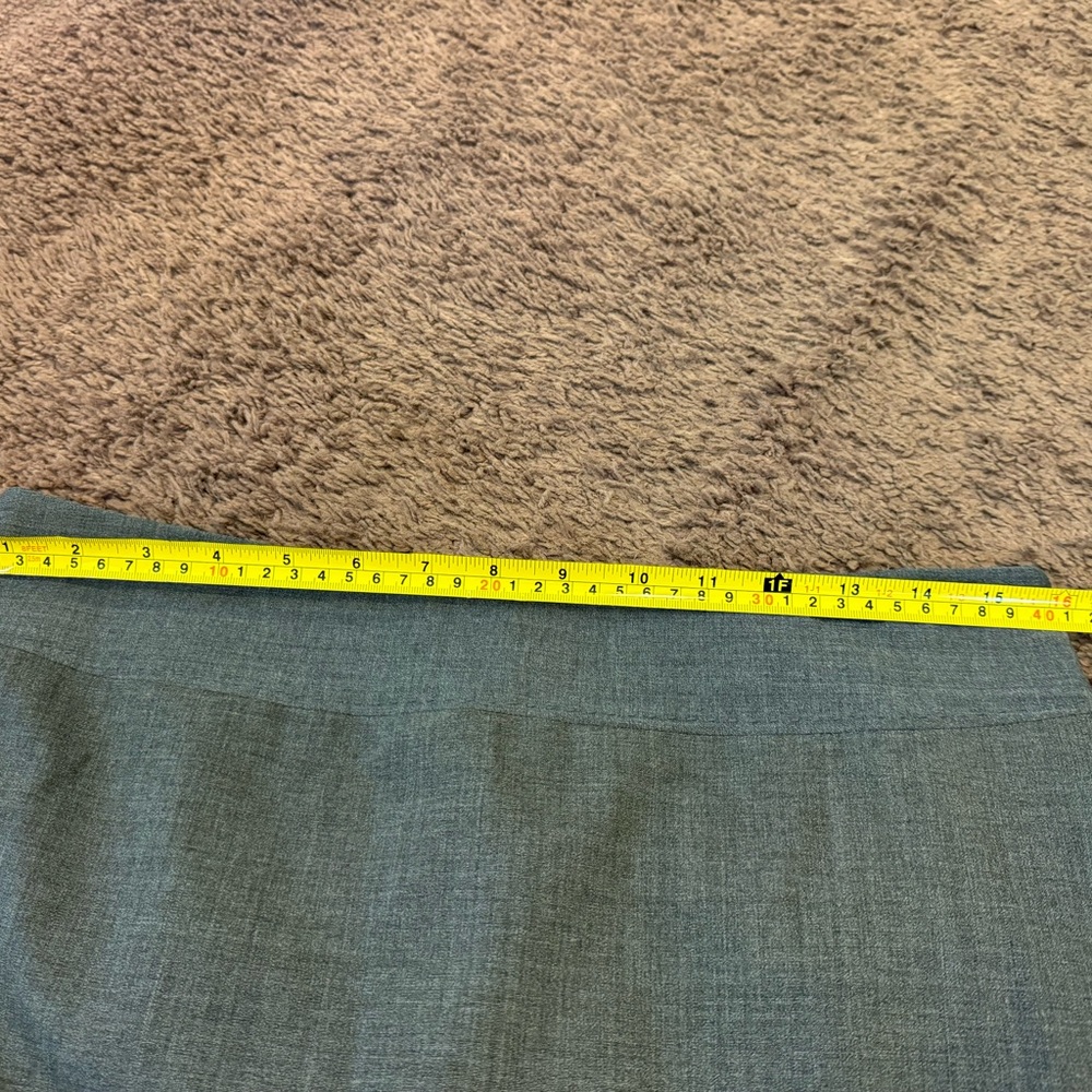 The Limited LUXE Gray Wool Blend Pencil Straight Skirt Size 8 - Picture 5 of 7